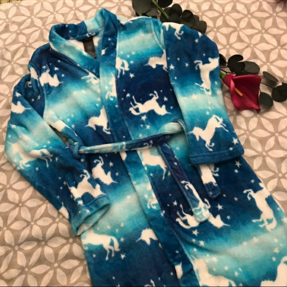 Girls robe